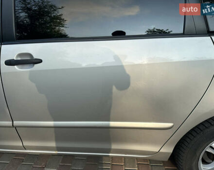 Бежевый Тойота Сиенна, объемом двигателя 3.5 л и пробегом 375 тыс. км за 9800 $, фото 25 на Automoto.ua