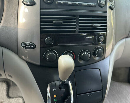 Бежевый Тойота Сиенна, объемом двигателя 3.5 л и пробегом 375 тыс. км за 9800 $, фото 55 на Automoto.ua