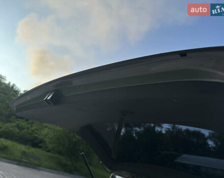 Бежевый Тойота Сиенна, объемом двигателя 3.5 л и пробегом 375 тыс. км за 9800 $, фото 31 на Automoto.ua