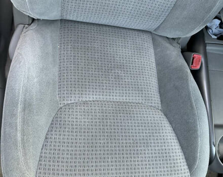 Бежевый Тойота Сиенна, объемом двигателя 3.5 л и пробегом 375 тыс. км за 9800 $, фото 28 на Automoto.ua