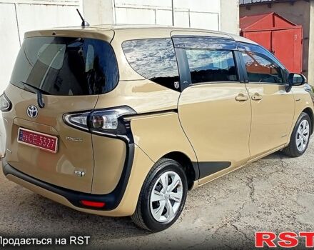 Бежевый Тойота Сиенна, объемом двигателя 1.5 л и пробегом 60 тыс. км за 16500 $, фото 2 на Automoto.ua