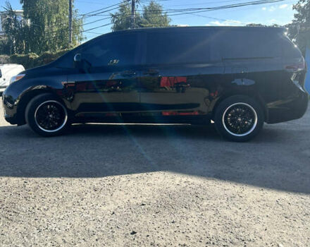 Черный Тойота Сиенна, объемом двигателя 2.69 л и пробегом 160 тыс. км за 14500 $, фото 3 на Automoto.ua