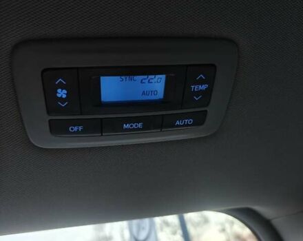 Чорний Тойота Сієнна, об'ємом двигуна 3.5 л та пробігом 170 тис. км за 17900 $, фото 19 на Automoto.ua