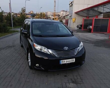 Чорний Тойота Сієнна, об'ємом двигуна 3.5 л та пробігом 170 тис. км за 17900 $, фото 11 на Automoto.ua