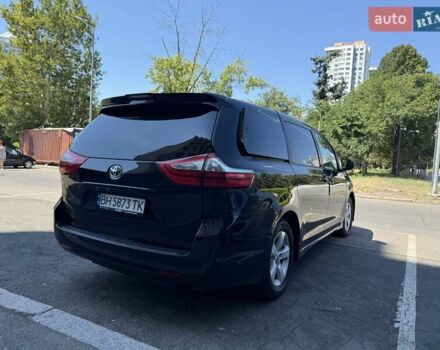 Черный Тойота Сиенна, объемом двигателя 3.5 л и пробегом 177 тыс. км за 19000 $, фото 9 на Automoto.ua