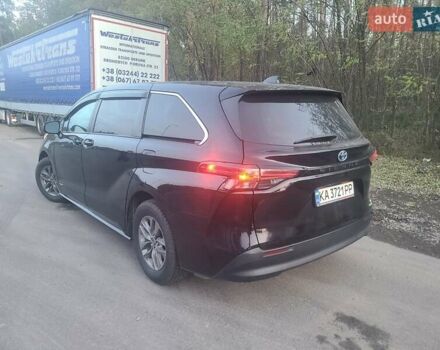 Чорний Тойота Сієнна, об'ємом двигуна 2.49 л та пробігом 165 тис. км за 31000 $, фото 6 на Automoto.ua