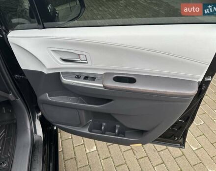 Черный Тойота Сиенна, объемом двигателя 2.5 л и пробегом 121 тыс. км за 37800 $, фото 14 на Automoto.ua