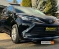 Черный Тойота Сиенна, объемом двигателя 2.5 л и пробегом 30 тыс. км за 47800 $, фото 1 на Automoto.ua