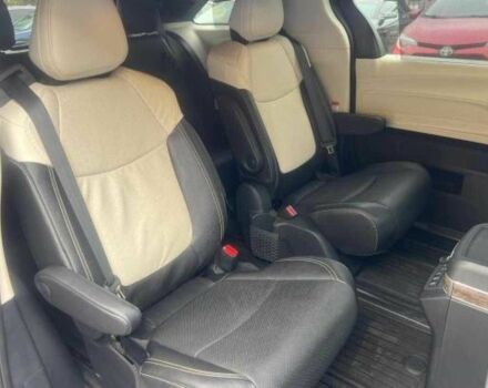 Чорний Тойота Сієнна, об'ємом двигуна 2.5 л та пробігом 5 тис. км за 23000 $, фото 10 на Automoto.ua