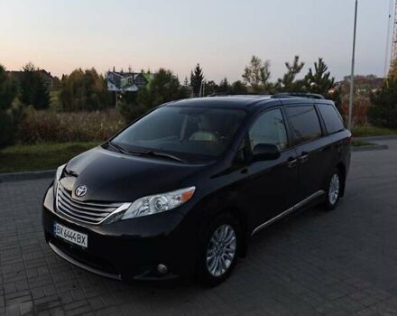 Черный Тойота Сиенна, объемом двигателя 3.5 л и пробегом 170 тыс. км за 17900 $, фото 1 на Automoto.ua