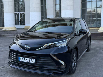 Тойота Сієнна 2021 у Києві на Automoto.ua Чорний Тойота Сієнна, об'ємом двигуна 2.5 л та пробігом 123 тис. км за 36500 $, фото 1 на Automoto.ua
