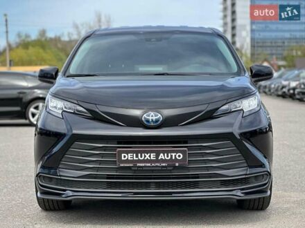 Тойота Сиенна 2022 в Киеве на Automoto.ua Черный Тойота Сиенна, объемом двигателя 2.49 л и пробегом 54 тыс. км за 45999 $, фото 1 на Automoto.ua