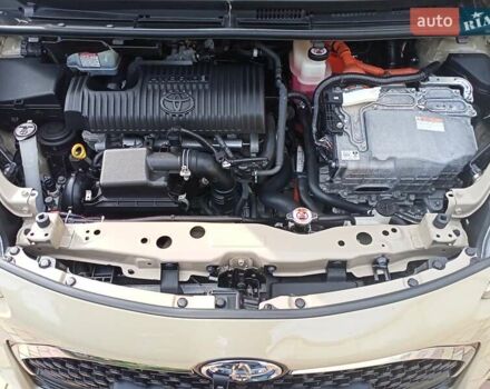 Коричневый Тойота Сиенна, объемом двигателя 1.5 л и пробегом 60 тыс. км за 16500 $, фото 81 на Automoto.ua