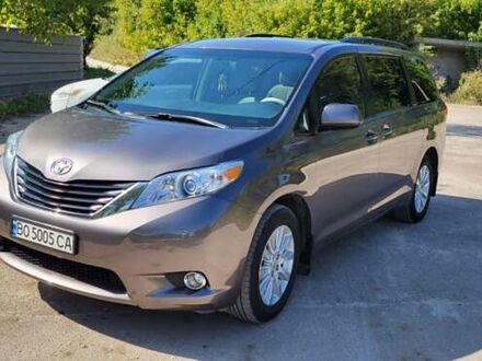 Коричневый Тойота Сиенна, объемом двигателя 3.46 л и пробегом 185 тыс. км за 17200 $, фото 1 на Automoto.ua