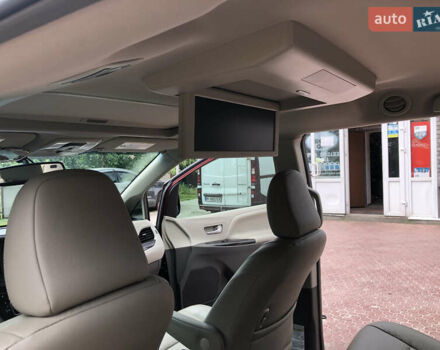 Красный Тойота Сиенна, объемом двигателя 3.5 л и пробегом 90 тыс. км за 24500 $, фото 11 на Automoto.ua