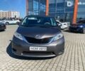Тойота Сиенна, объемом двигателя 2.7 л и пробегом 200 тыс. км за 14200 $, фото 1 на Automoto.ua