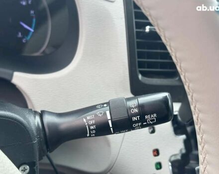 Тойота Сиенна, объемом двигателя 0 л и пробегом 280 тыс. км за 15990 $, фото 24 на Automoto.ua