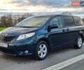 Тойота Сієнна, об'ємом двигуна 2.7 л та пробігом 168 тис. км за 13200 $, фото 1 на Automoto.ua