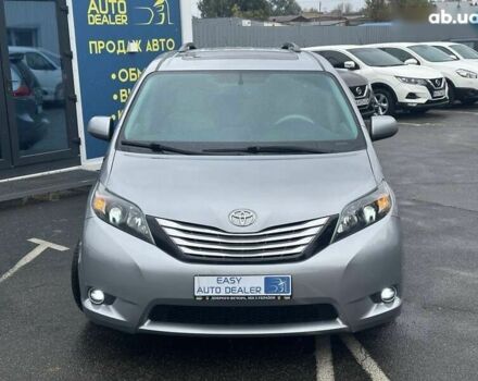 Тойота Сиенна, объемом двигателя 0 л и пробегом 280 тыс. км за 15990 $, фото 3 на Automoto.ua