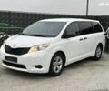 Тойота Сиенна, объемом двигателя 3.5 л и пробегом 221 тыс. км за 15500 $, фото 1 на Automoto.ua