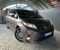 Тойота Сиенна, объемом двигателя 3.5 л и пробегом 53 тыс. км за 29500 $, фото 2 на Automoto.ua