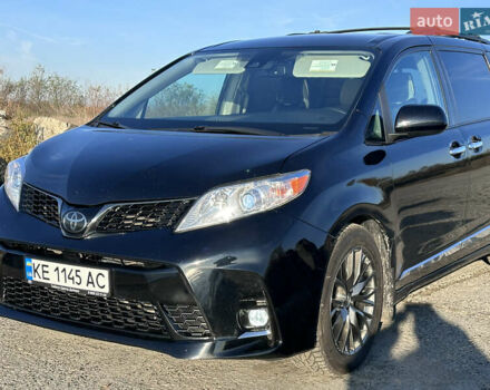Тойота Сиенна, объемом двигателя 3.46 л и пробегом 43 тыс. км за 30000 $, фото 6 на Automoto.ua