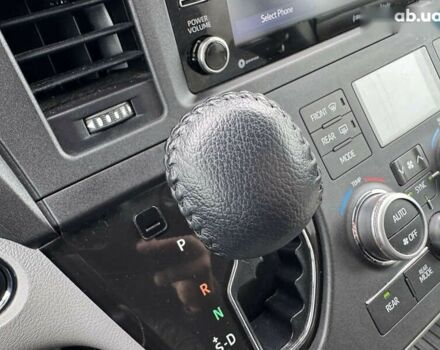 Тойота Сієнна, об'ємом двигуна 3.5 л та пробігом 124 тис. км за 24990 $, фото 22 на Automoto.ua