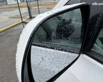 Тойота Сієнна, об'ємом двигуна 3.5 л та пробігом 124 тис. км за 24990 $, фото 10 на Automoto.ua