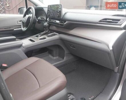 Тойота Сиенна, объемом двигателя 2.49 л и пробегом 60 тыс. км за 49999 $, фото 8 на Automoto.ua