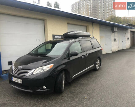 Тойота Сиенна, объемом двигателя 3.5 л и пробегом 81 тыс. км за 27000 $, фото 1 на Automoto.ua