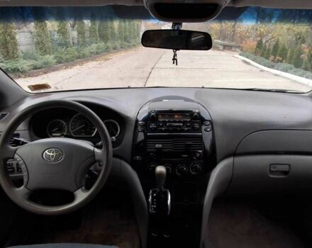 Сірий Тойота Сієнна, об'ємом двигуна 3.3 л та пробігом 270 тис. км за 6999 $, фото 10 на Automoto.ua