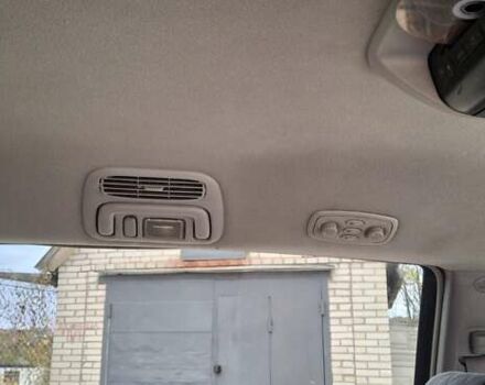 Сірий Тойота Сієнна, об'ємом двигуна 3.3 л та пробігом 270 тис. км за 6999 $, фото 15 на Automoto.ua