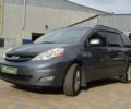Сірий Тойота Сієнна, об'ємом двигуна 3.3 л та пробігом 315 тис. км за 13800 $, фото 1 на Automoto.ua