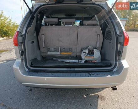 Серый Тойота Сиенна, объемом двигателя 3.5 л и пробегом 170 тыс. км за 15000 $, фото 12 на Automoto.ua