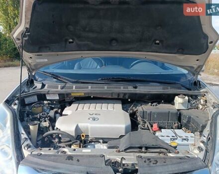 Серый Тойота Сиенна, объемом двигателя 3.5 л и пробегом 170 тыс. км за 15000 $, фото 15 на Automoto.ua