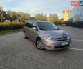 Сірий Тойота Сієнна, об'ємом двигуна 3.5 л та пробігом 200 тис. км за 13800 $, фото 1 на Automoto.ua