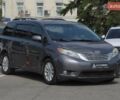 Сірий Тойота Сієнна, об'ємом двигуна 3.5 л та пробігом 217 тис. км за 13000 $, фото 2 на Automoto.ua