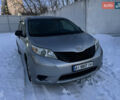 Серый Тойота Сиенна, объемом двигателя 3.46 л и пробегом 275 тыс. км за 11900 $, фото 1 на Automoto.ua