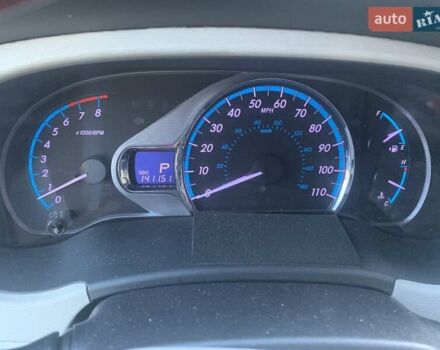 Серый Тойота Сиенна, объемом двигателя 3.5 л и пробегом 227 тыс. км за 13500 $, фото 15 на Automoto.ua