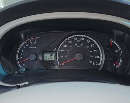 Серый Тойота Сиенна, объемом двигателя 2.7 л и пробегом 198 тыс. км за 11000 $, фото 19 на Automoto.ua