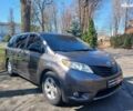 Серый Тойота Сиенна, объемом двигателя 2.7 л и пробегом 306 тыс. км за 11690 $, фото 2 на Automoto.ua