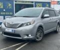 Серый Тойота Сиенна, объемом двигателя 3.5 л и пробегом 280 тыс. км за 15990 $, фото 1 на Automoto.ua