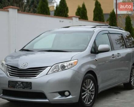 Серый Тойота Сиенна, объемом двигателя 3.46 л и пробегом 203 тыс. км за 17999 $, фото 5 на Automoto.ua