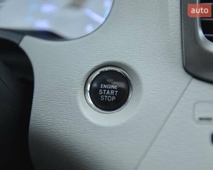 Серый Тойота Сиенна, объемом двигателя 3.46 л и пробегом 203 тыс. км за 17999 $, фото 39 на Automoto.ua