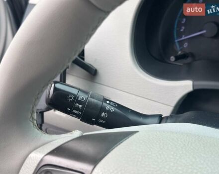 Серый Тойота Сиенна, объемом двигателя 3.5 л и пробегом 280 тыс. км за 15990 $, фото 23 на Automoto.ua