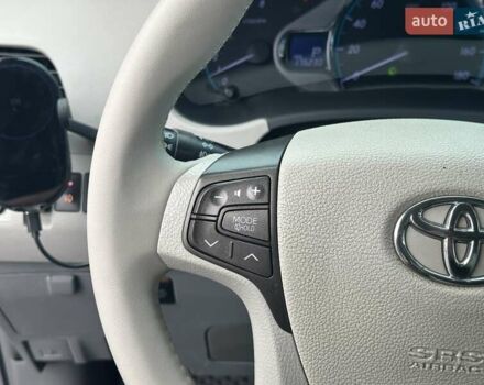 Серый Тойота Сиенна, объемом двигателя 3.5 л и пробегом 280 тыс. км за 15990 $, фото 22 на Automoto.ua