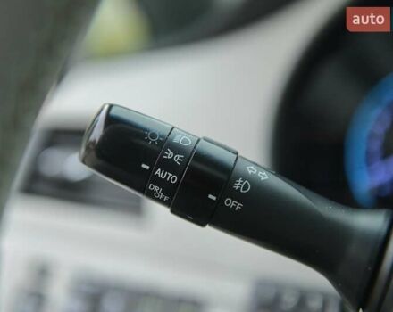 Серый Тойота Сиенна, объемом двигателя 3.46 л и пробегом 203 тыс. км за 17999 $, фото 37 на Automoto.ua