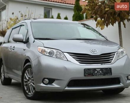 Серый Тойота Сиенна, объемом двигателя 3.46 л и пробегом 203 тыс. км за 17999 $, фото 18 на Automoto.ua