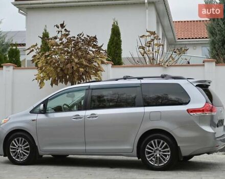 Серый Тойота Сиенна, объемом двигателя 3.46 л и пробегом 203 тыс. км за 17999 $, фото 12 на Automoto.ua