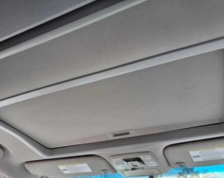 Серый Тойота Сиенна, объемом двигателя 2.7 л и пробегом 70 тыс. км за 4200 $, фото 11 на Automoto.ua